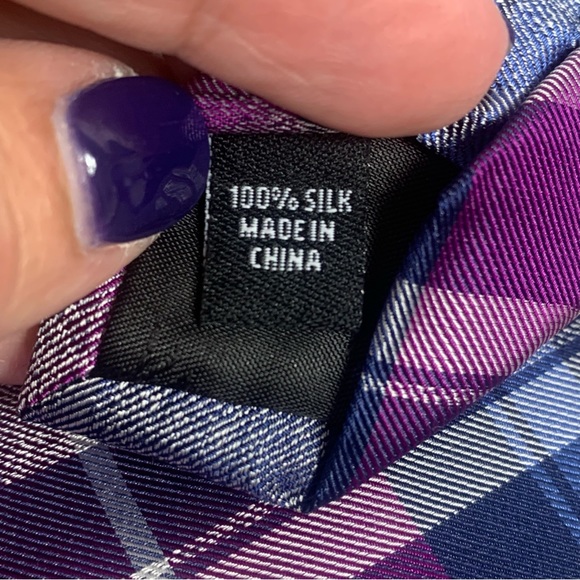 Jos A. Bank 100% Silk Traveler Stain Resistant Collection Bundle of ties - Picture 9 of 16